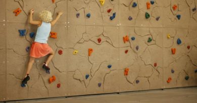 Si no puedes con tu enemigo, únete a él